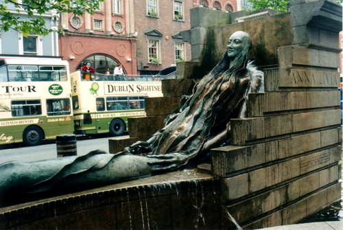 Anna Livia fountain