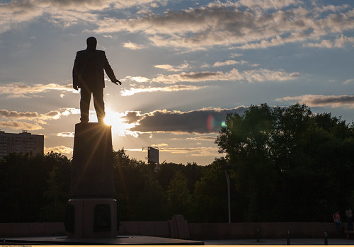 Памятник С.П. Королёву ©  Nickolas Titkov