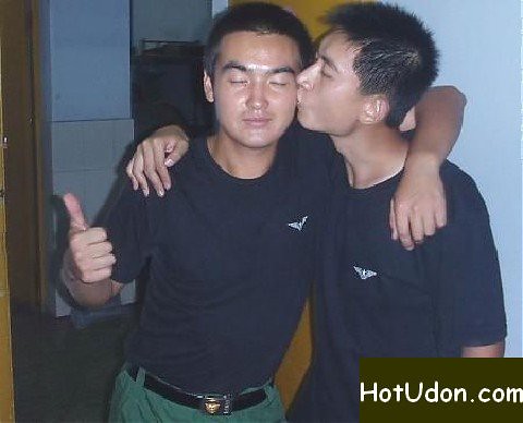 Chinese Gay Soilder Couples