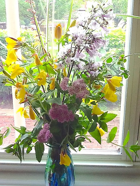 Flowers from Hawks Garden at Martis House