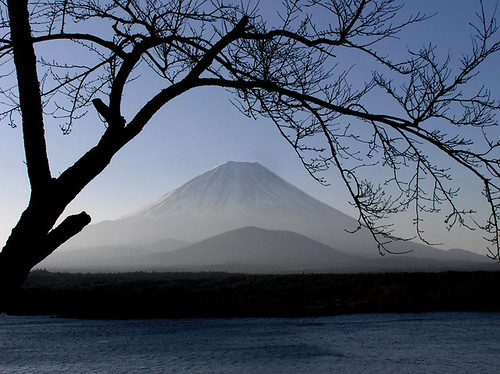 Mount Fuji by photosapience