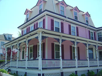 Pink Victorian inn