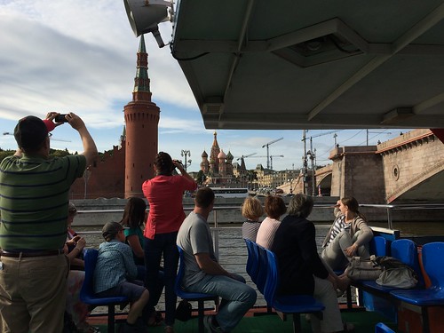 On the Moscow river tour boat ©  Michael Neubert
