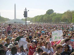 Tens of thousands protest for Darfur in Washington, DC