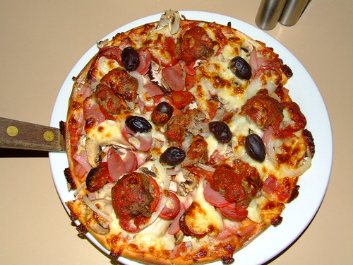 ciao pizza with meatballs by you.