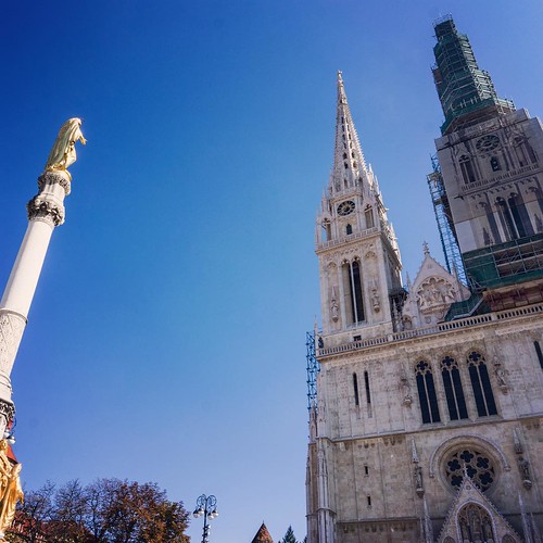 8      2013   #Travel #Memories #Throwback #2013 #Autumn #Zagreb #Croatia   #Old #Town #Cathedral #Steeple #Monument #Statue ©  Jude Lee