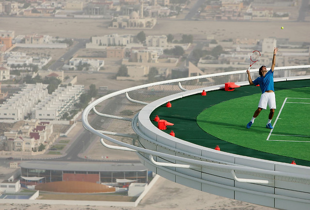 Burj Al Arab: Tenis de altura en Dubai