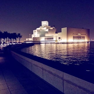 #MIA #museum #islamic #Art #architecture #monument #waterfront #walking #walkability #landmark #landscape #Doha#Qatar #qatarism #seemydoha #night #light #palmtrees