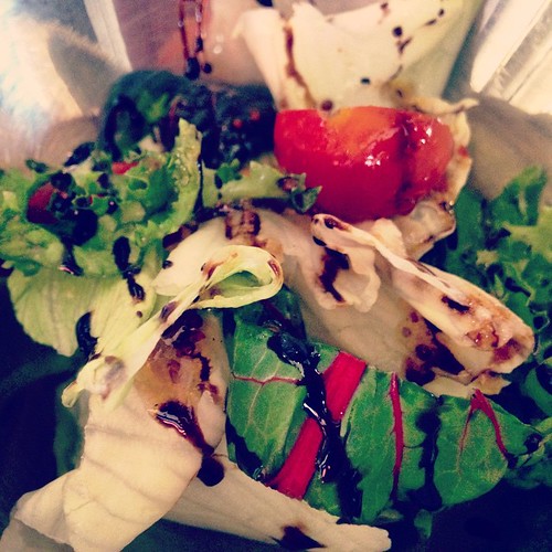  ... !! #Seoul #Restaurant #Lunch #Food #Salad ©  Jude Lee