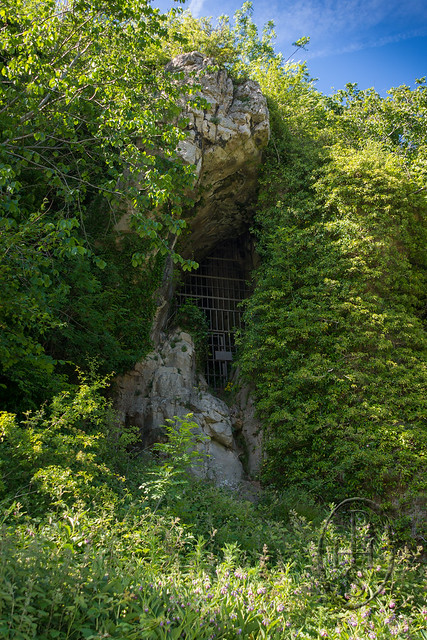 Creswell Crags Prehistoric Cave Life The Arch 2