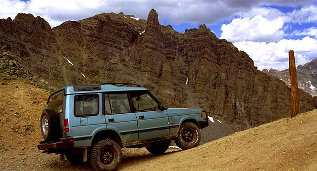 colorado offroad 4x4 pass trail summit landrover discovery pearlpass 23july 23july2001