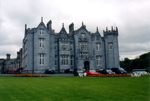 Kinnitty Castle