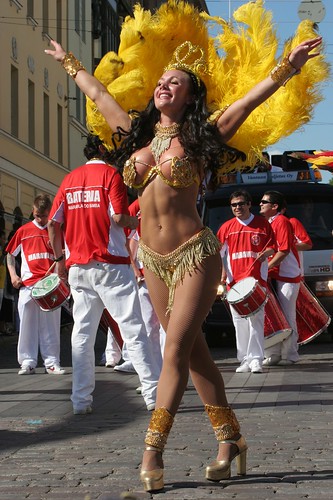 Helsinki Samba Carnival performer