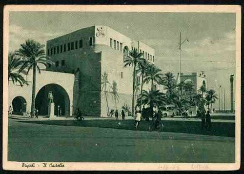 صور قديمه لمدينة طرابلس الغرب 131987044_4fba220f64