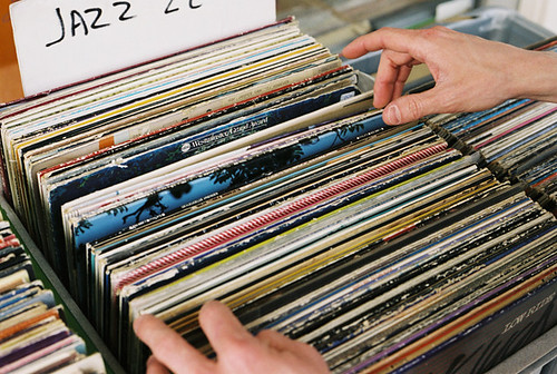 Andreas browsing for records