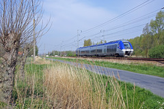 SNCF 3-car dmu X76609. Calais-Hazebrouck and beyond service. Les Attaques 22 April 2008.