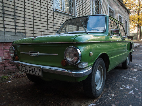 Old Green Car in Minsk ©  Konstantin Malanchev