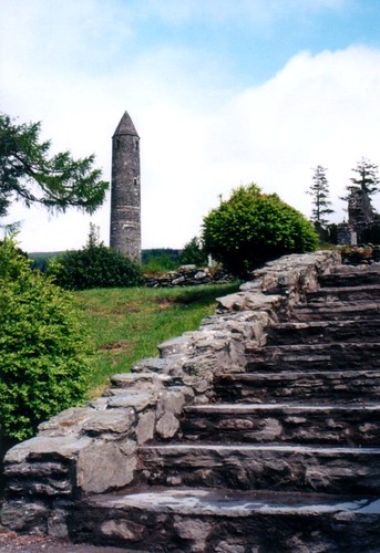Glendaough round tower