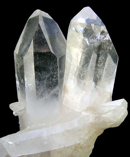 6 cm quartz variety rock crystal from Brazil.