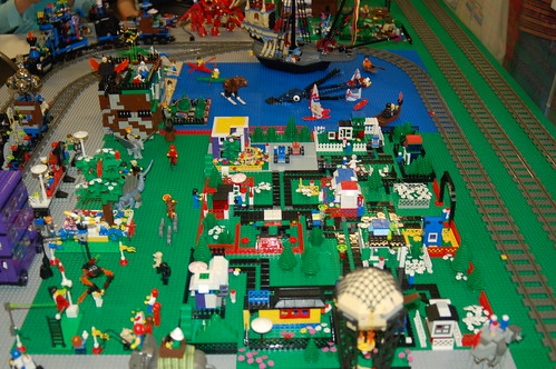 Maker Faire: Lego Land