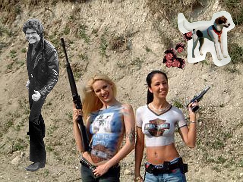 girls with guns. Girls with Guns