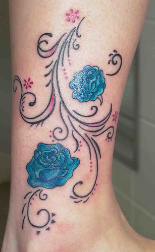 tattoo rosas. Tatuaje Rosa Rosae Pupa Tattoo