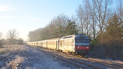 67431 catches the early morning sun at Waben with the 07:31 Paris - Boulogne