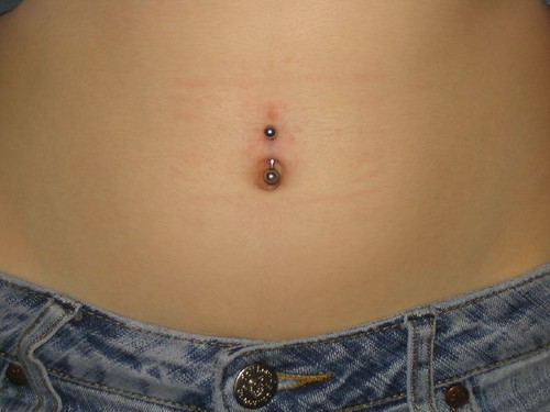Aaayyyeeee · Tongues · pierced belly button 