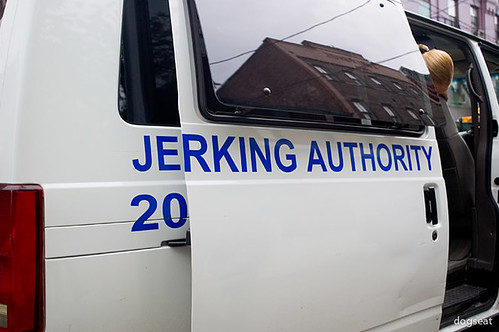 DSC_8651- Jerking Authority