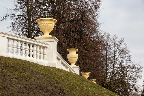 Border of Vases ©  Konstantin Malanchev