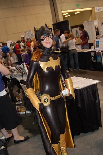 Comic Con 2006: Gold Batgirl