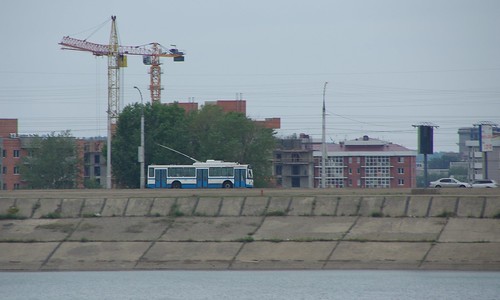 Irkutsk trolleybus VMZ-5298.00,  Angara dam ©  trolleway