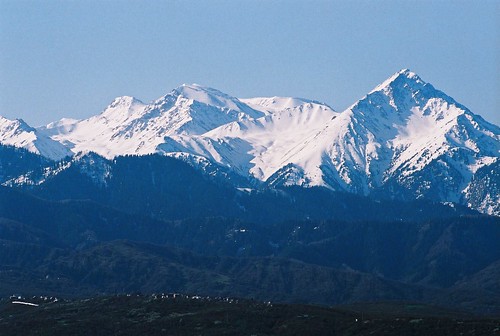 tien shan mountains. Tien Shan mountains) south