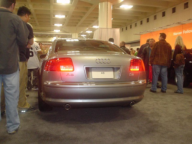 sanfranciscointernationalcarshow2005 audi a8 short wheel base quattro