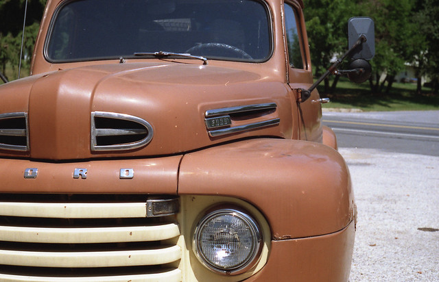 ford 1948 film analog truck pickup scan manualfocus exacta canonal1 exakta canonfd carlzeissjena konicacenturiasuper200 wetzelsgarage biotar502