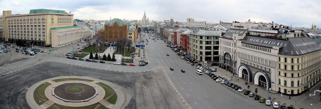 :   / Lubyanskaya square