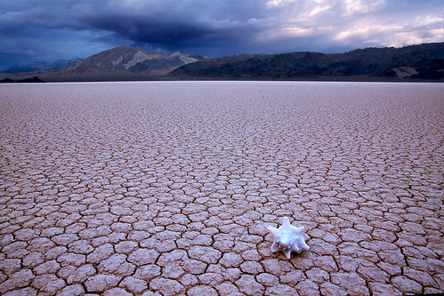 Storm gathering at Death Valley par Ozyman