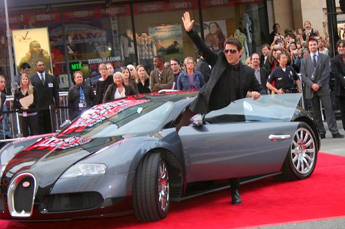 Tom Cruise and Grand Entrance with Bugatti Veyron 164