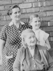 Freda, Elsie, Catherine Ainscough