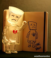 broken heart robot 02 - the adorable sketch!! ^-^ by woolloomooloo