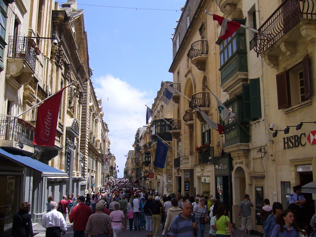 Lots of people in Valletta
