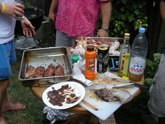 BBQ Food by @cubicgarden, licensed under CC-BY-NC-SA 2.0