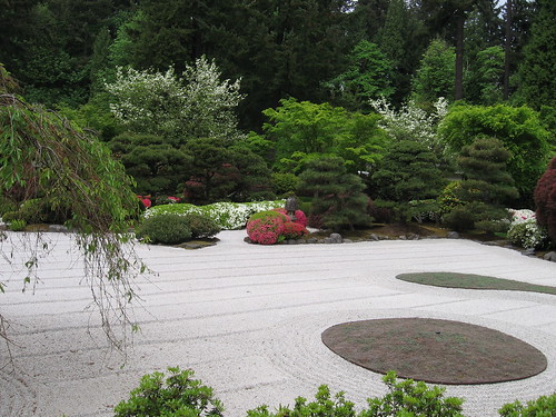 Zen Garden at the Japanese Gardens by pete4ducks.