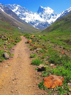 Senderos,caminos ,montañas,cerro El Morado,Cordillera Andes
