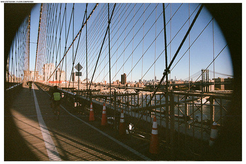 Brooklyn Bridge ©  Mika Stetsovski