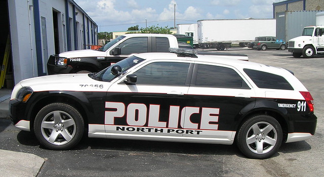 florida police policecar dodge magnum northport