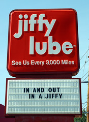 jiffy lube (by Joe Dunckley) http://flickr.com/photos/steinsky/193395157/