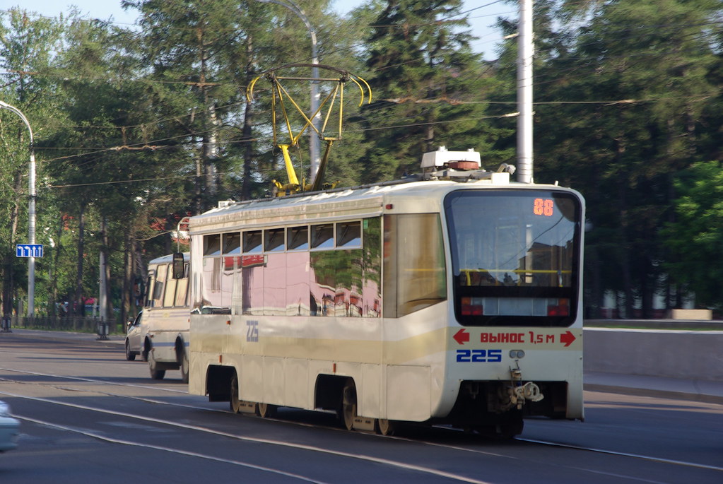 : Irkutsk tram 71-619K 225
