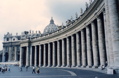 St. Peter's Square, Vatican City (1992) by mambo1935.