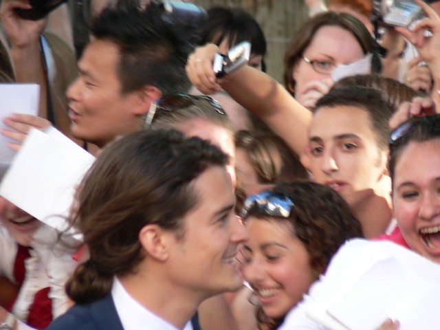 orlando greets the fans by Art History Images (Holly Hayes)